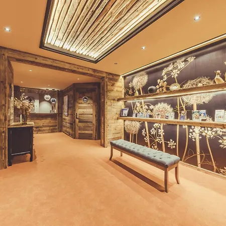 La Clef Des Champs Hotel 4*