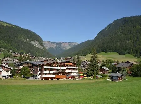 Hotel La Clef Des Champs