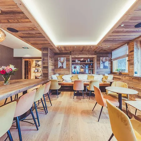 Hotel La Clef Des Champs